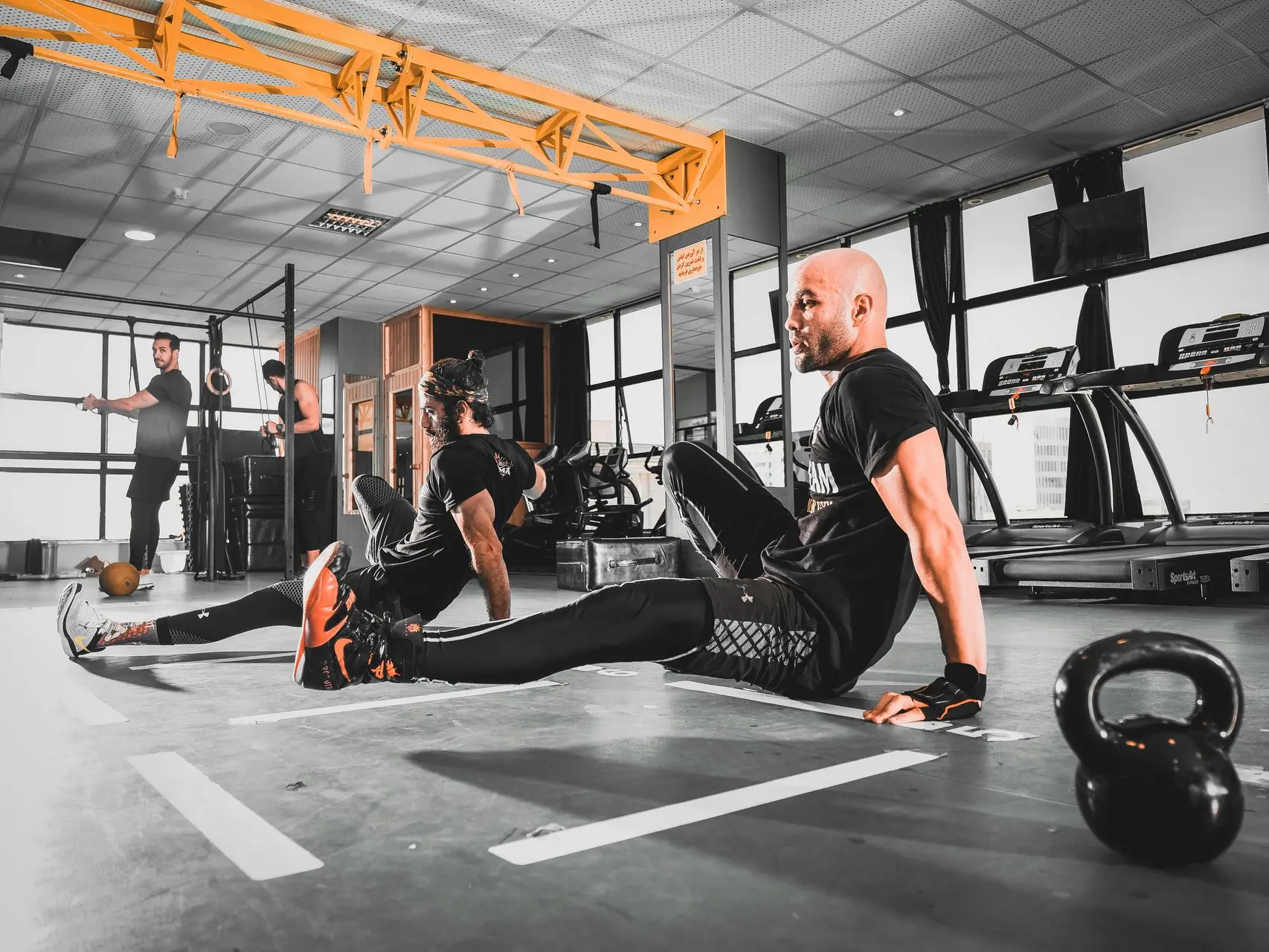 Salle E-FIT privée de E-Impulsion à Liège avec équipements modernes et zone d’entraînement